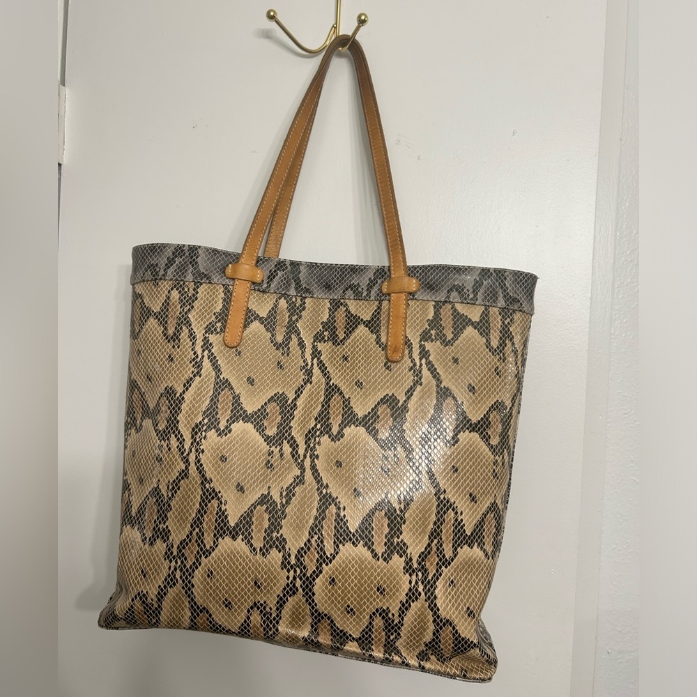 Consuela Tote